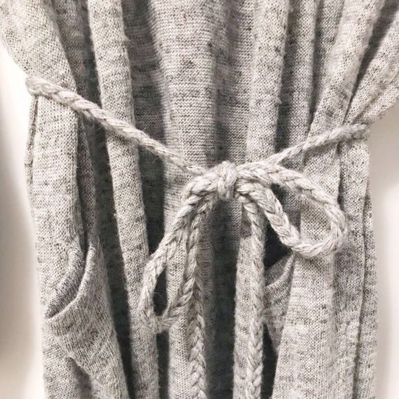 Aritzia Community Blanchot Sweater - Picture 4 of 8